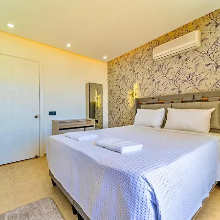 Stunning Modern Duplex In Kalkan *