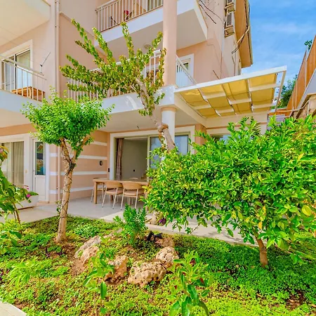 Kalkan Merkezde Modern, Havuzlu Dublex Holiday home *