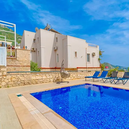 Kalkan Merkezde Modern, Havuzlu Dublex Holiday home *