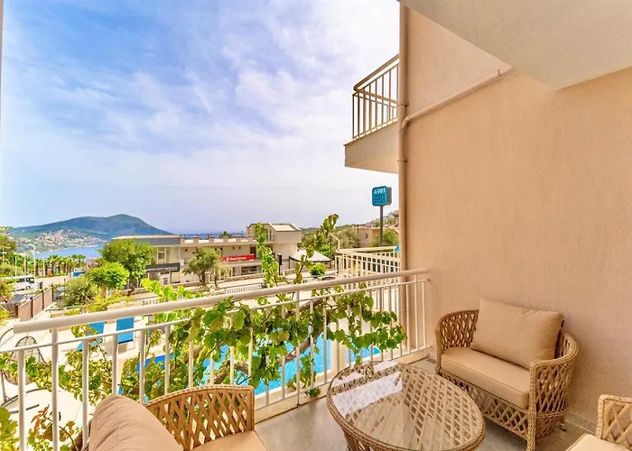 펜션 Stunning Modern Duplex In Kalkan *