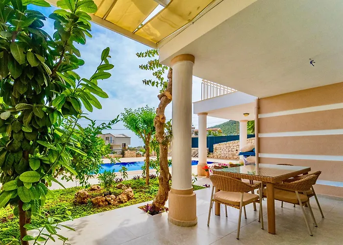 Stunning Modern Duplex In Kalkan *