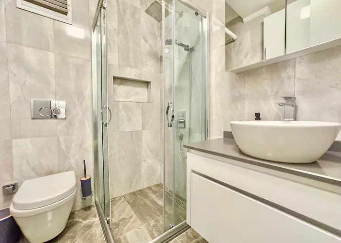 Stunning Modern Duplex In Kalkan 펜션 *