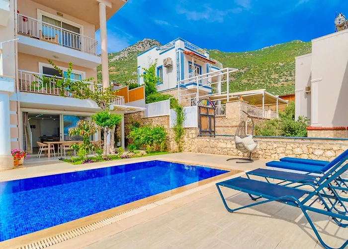 펜션 Stunning Modern Duplex In Kalkan *