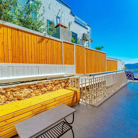 度假居 Stunning Modern Duplex In Kalkan 卡斯