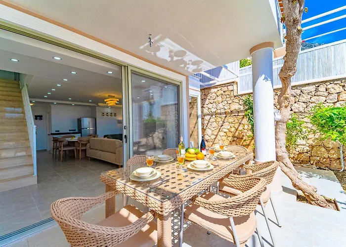 Stunning Modern Duplex In Kalkan 度假居